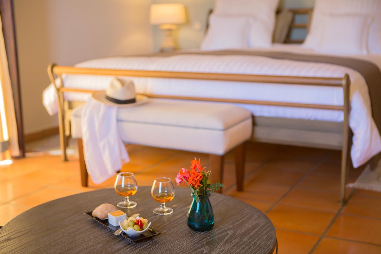 Casa Font I Roig Hotel มาเรียเดอลาซาลุต ภายนอก รูปภาพ