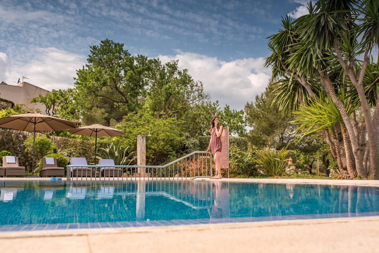 Casa Font I Roig Hotel มาเรียเดอลาซาลุต ภายนอก รูปภาพ