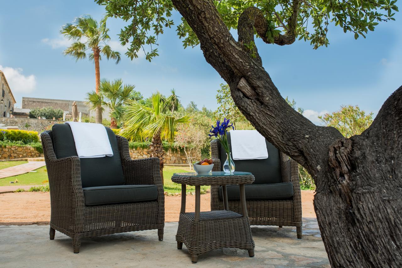 Casa Font I Roig Hotel มาเรียเดอลาซาลุต ภายนอก รูปภาพ