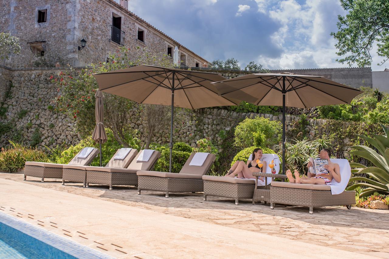 Casa Font I Roig Hotel มาเรียเดอลาซาลุต ภายนอก รูปภาพ